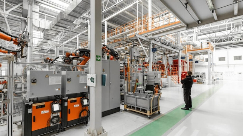Aspiration industrielle centralisée ou mobile : comment choisir pour votre atelier ?